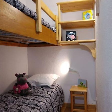 סן-לארי-סולאן Appartement Dans Une Residence Calme מראה חיצוני תמונה