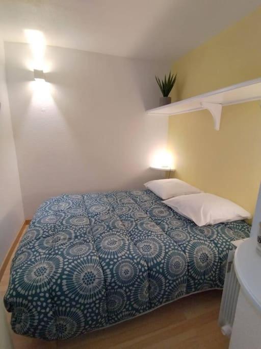 סן-לארי-סולאן Appartement Dans Une Residence Calme מראה חיצוני תמונה