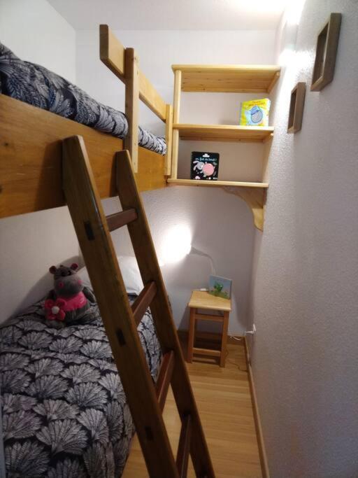 סן-לארי-סולאן Appartement Dans Une Residence Calme מראה חיצוני תמונה